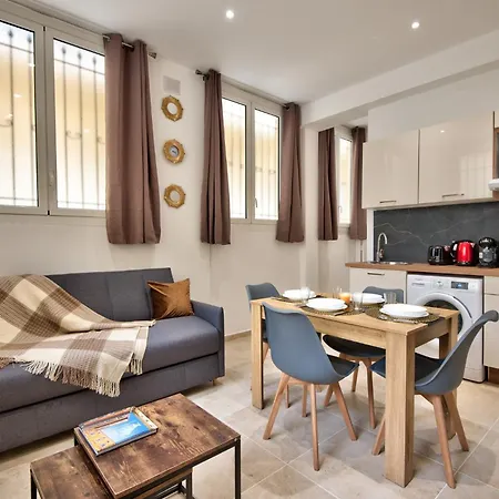 Cosy Hypercentre De * 니스