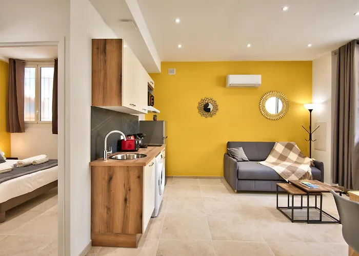 Cosy Hypercentre De * نيس