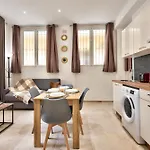Διαμέρισμα Cosy Hypercentre De *