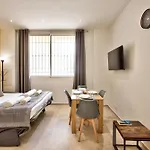 Cosy Hypercentre De Διαμέρισμα *